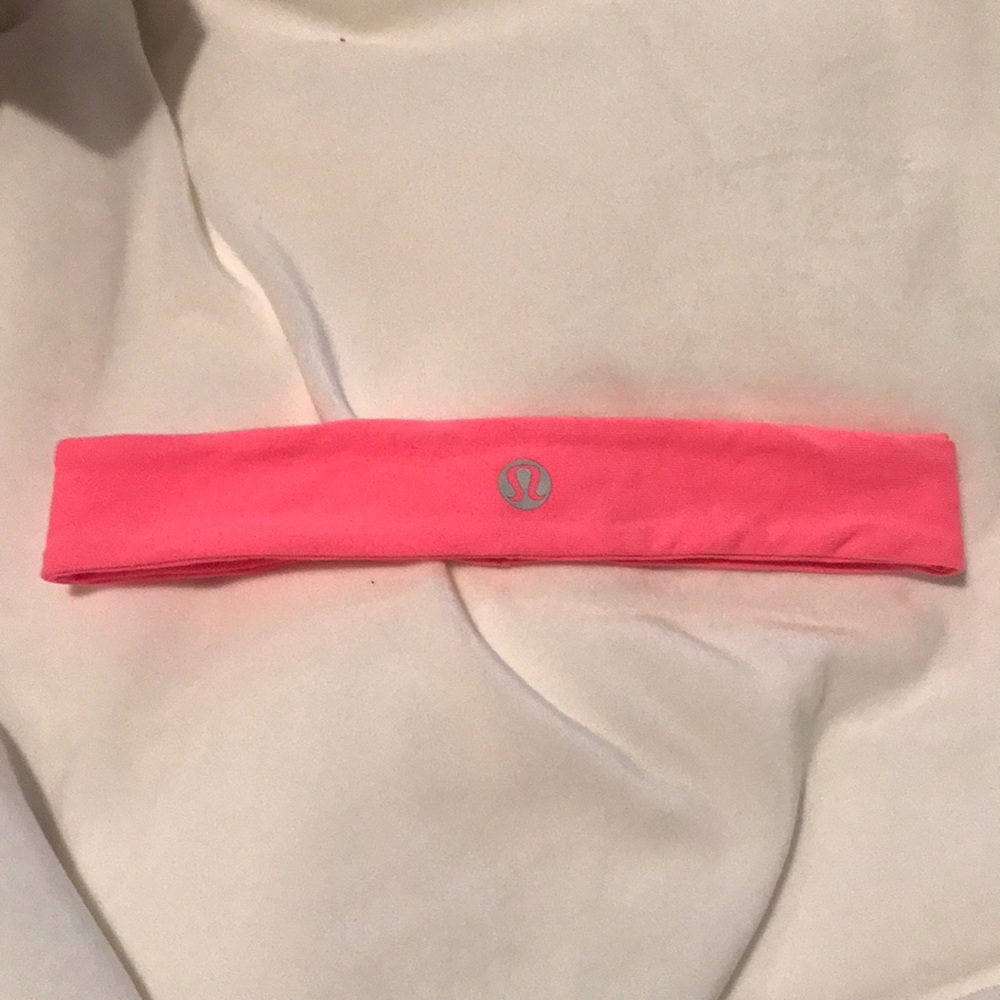 lululemon headband with silicone grip